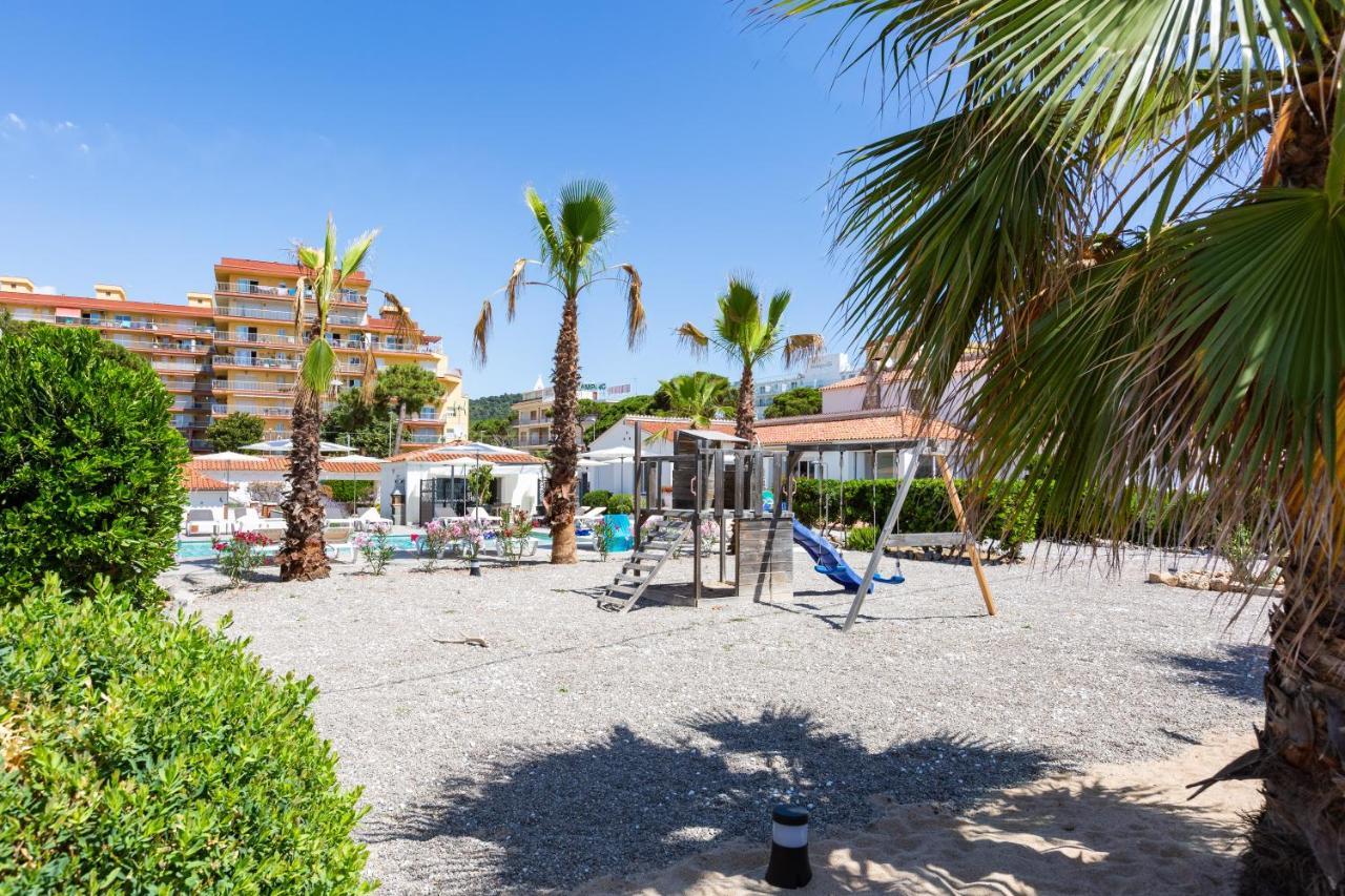 Malgrat De Mar Beachfront Village ภายนอก รูปภาพ